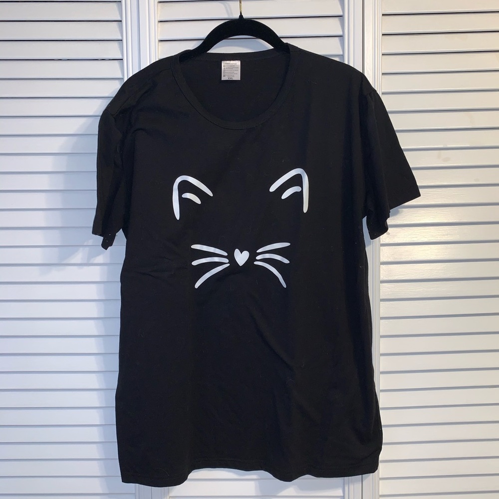 Cat face T shirt